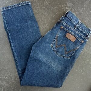 Wrangler Men's Slim Straight Jeans - Blue